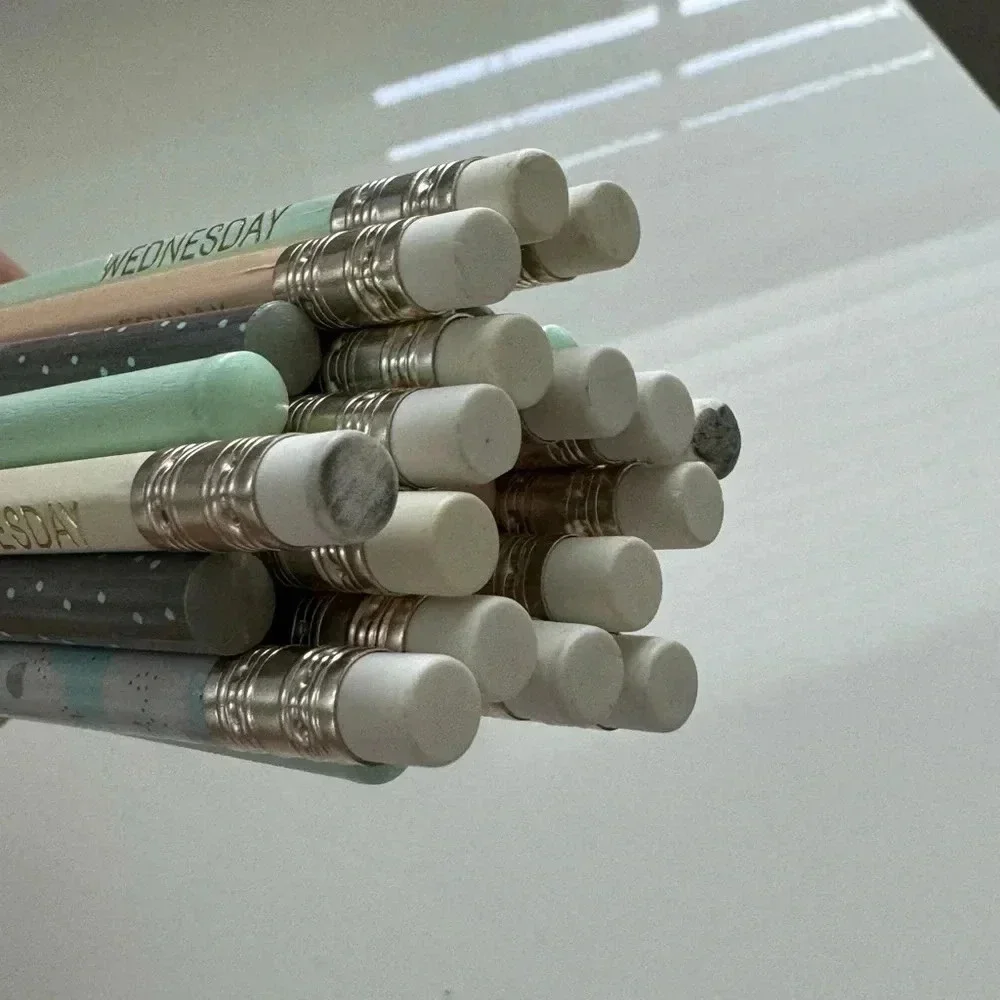 28 Pencils - Picture 6 of 9